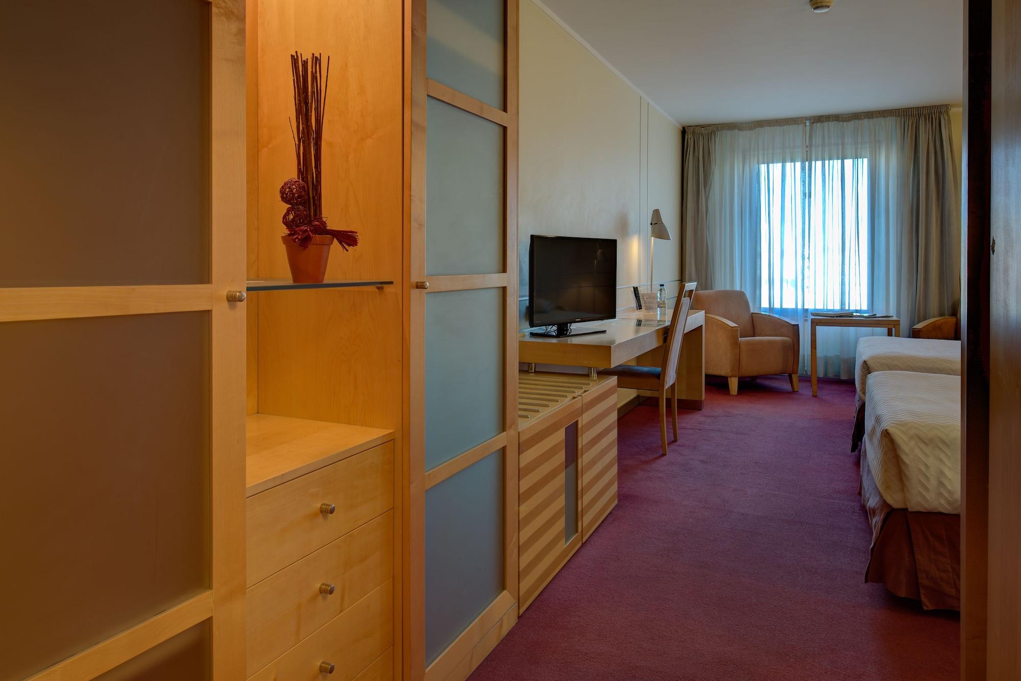 Vip Executive Entrecampos Hotel & Conference Lisboa Εξωτερικό φωτογραφία