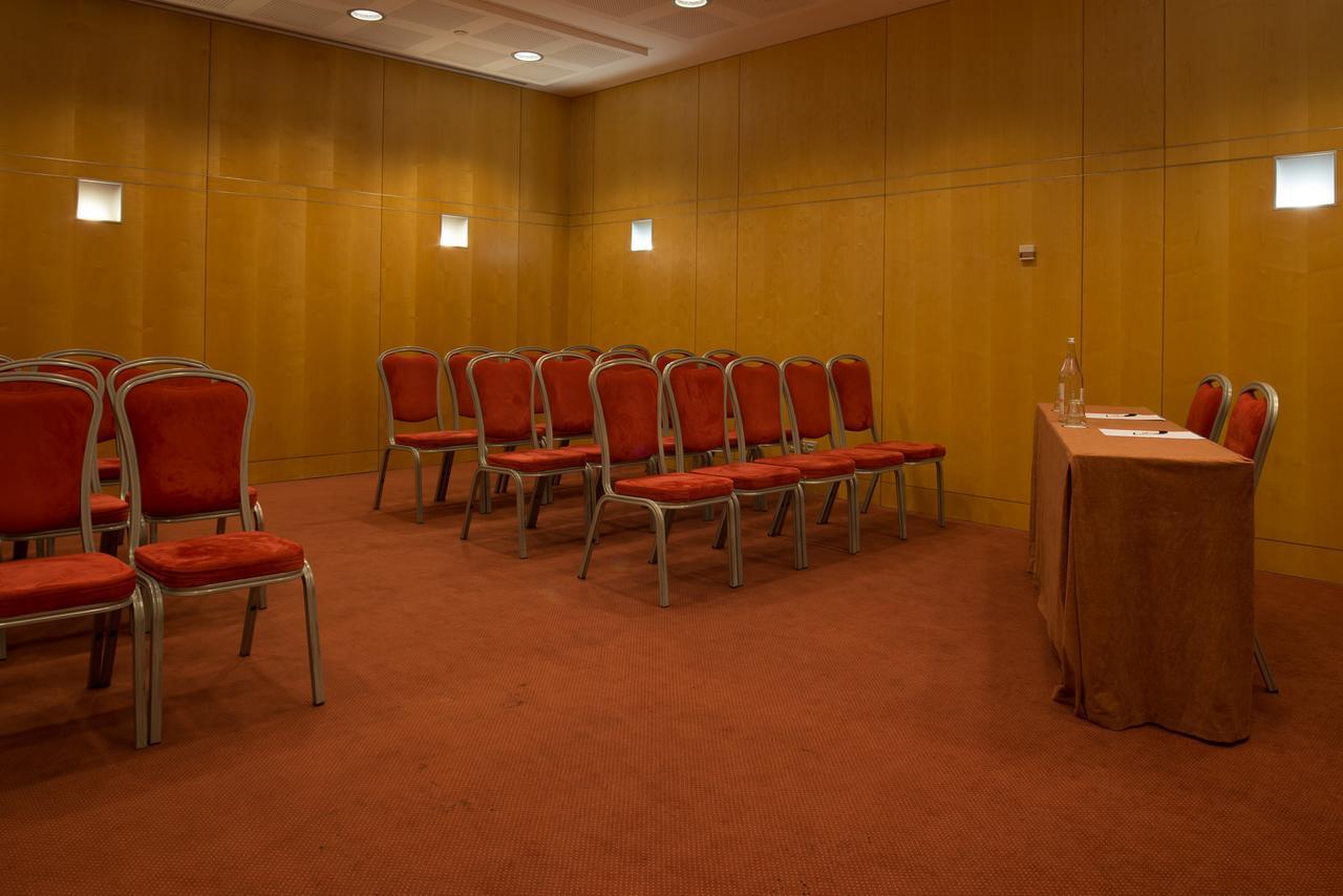Vip Executive Entrecampos Hotel & Conference Lisboa Εξωτερικό φωτογραφία